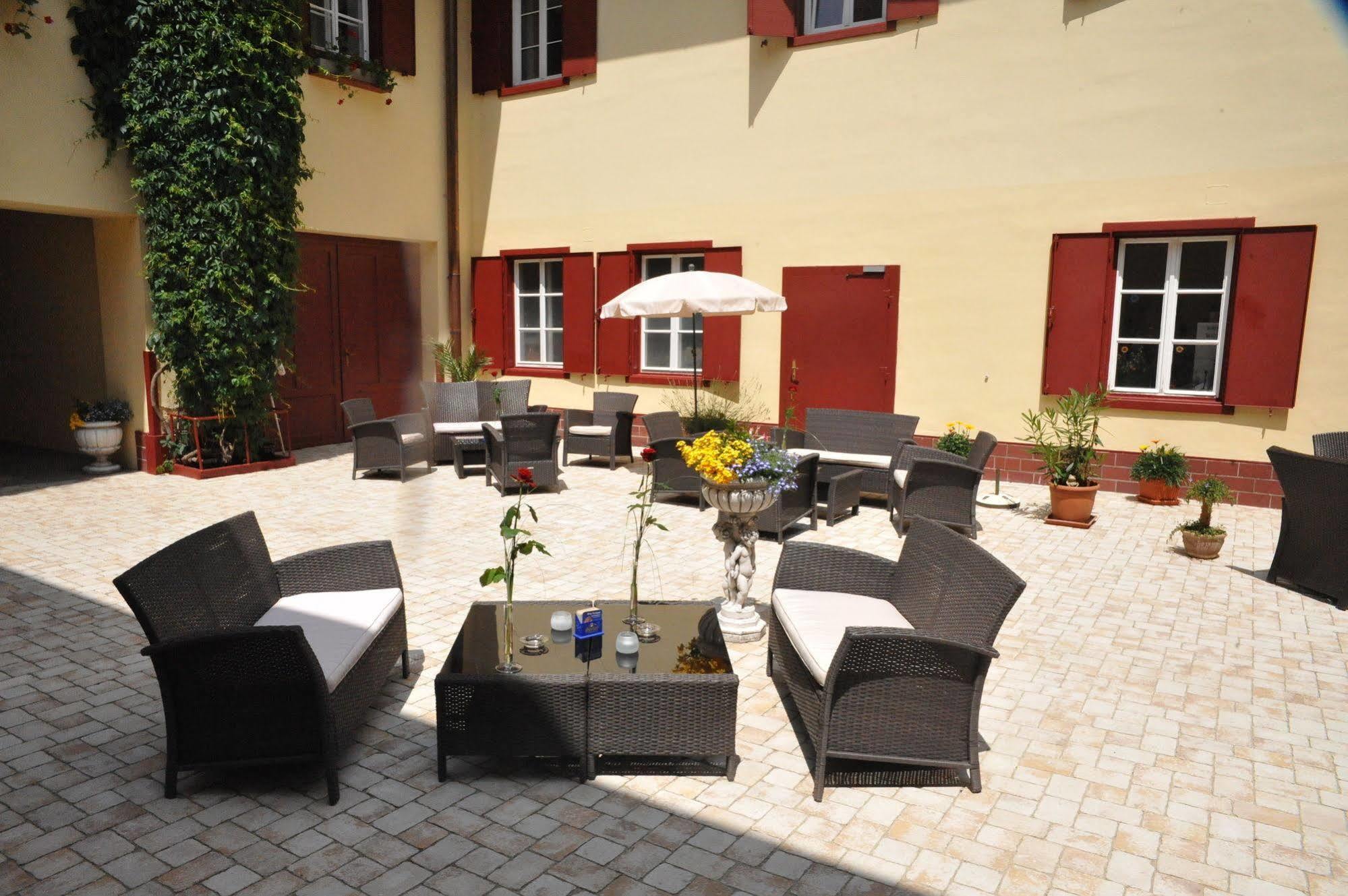 Hotel Gut Drasing Krumpendorf Exterior foto